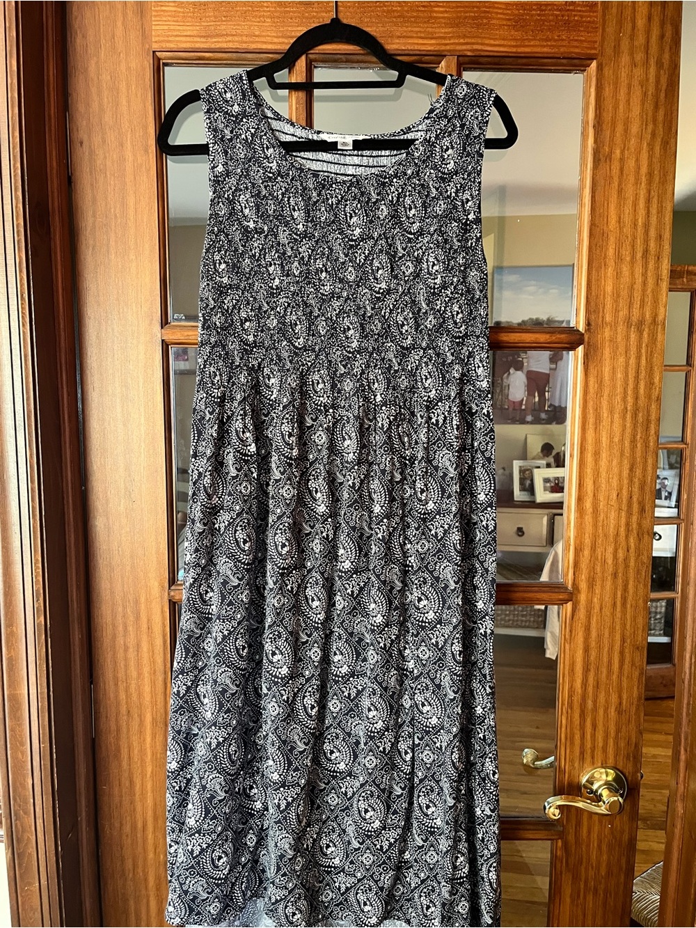 croft & barrow navy and White Paisley Sleeveless Midi Dress with Gathered top
